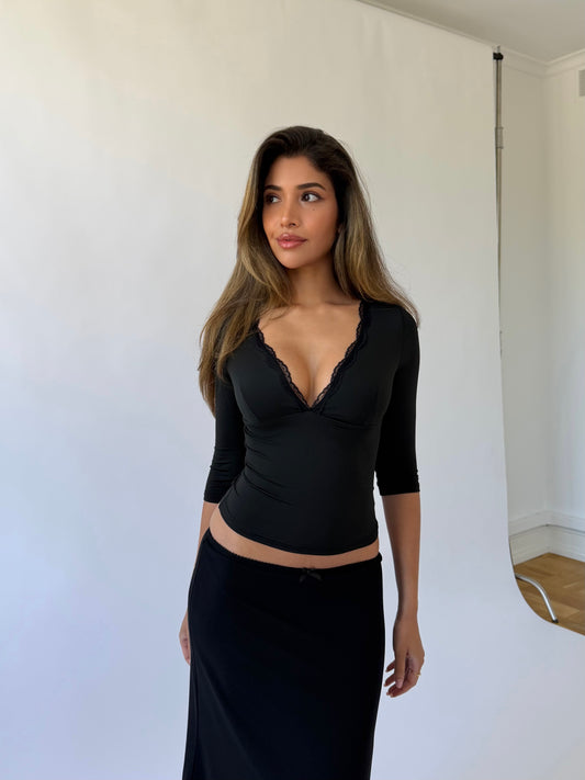 Quarter sleeve lace top - sort