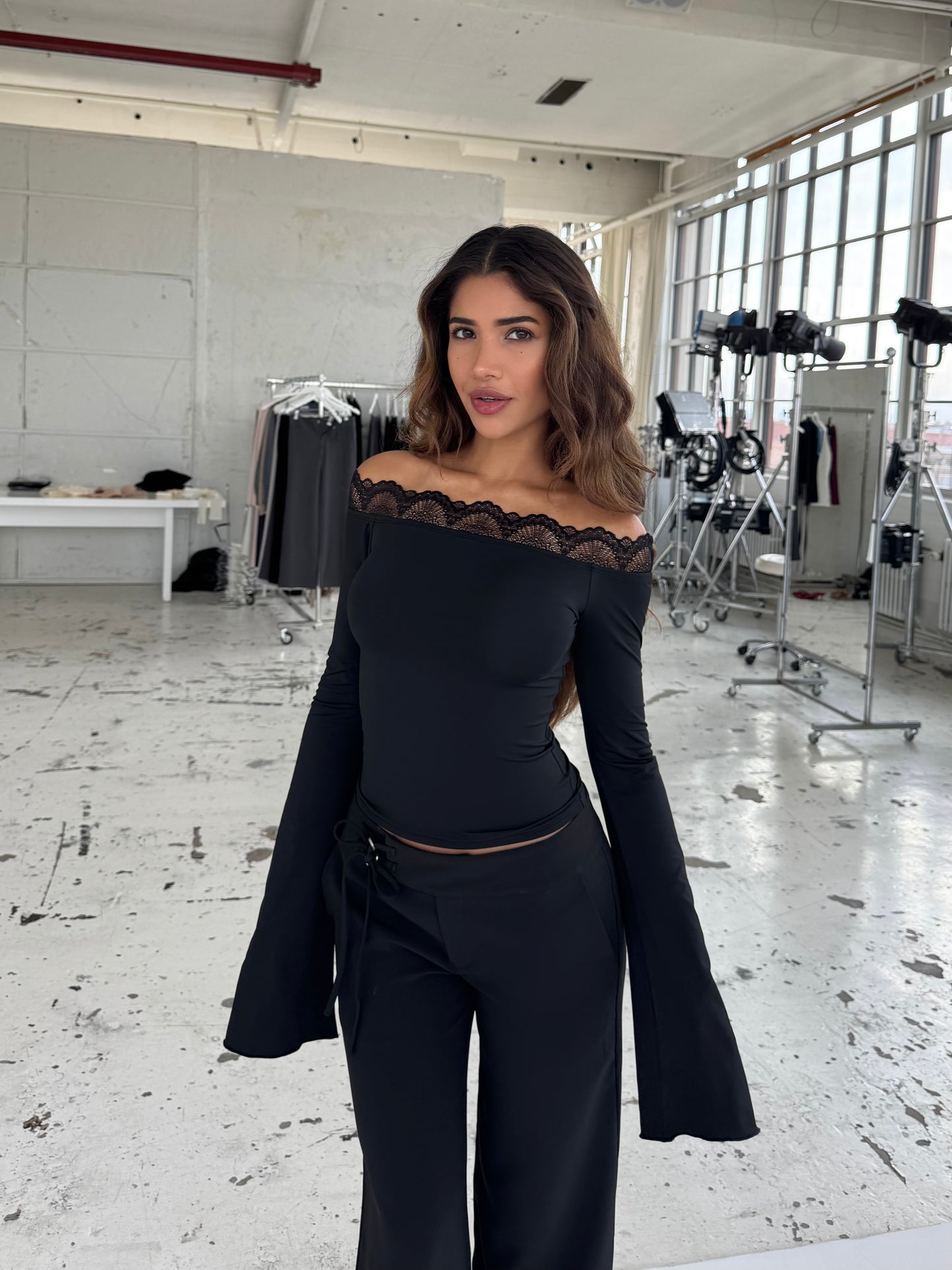 Bari basic lace top - sort