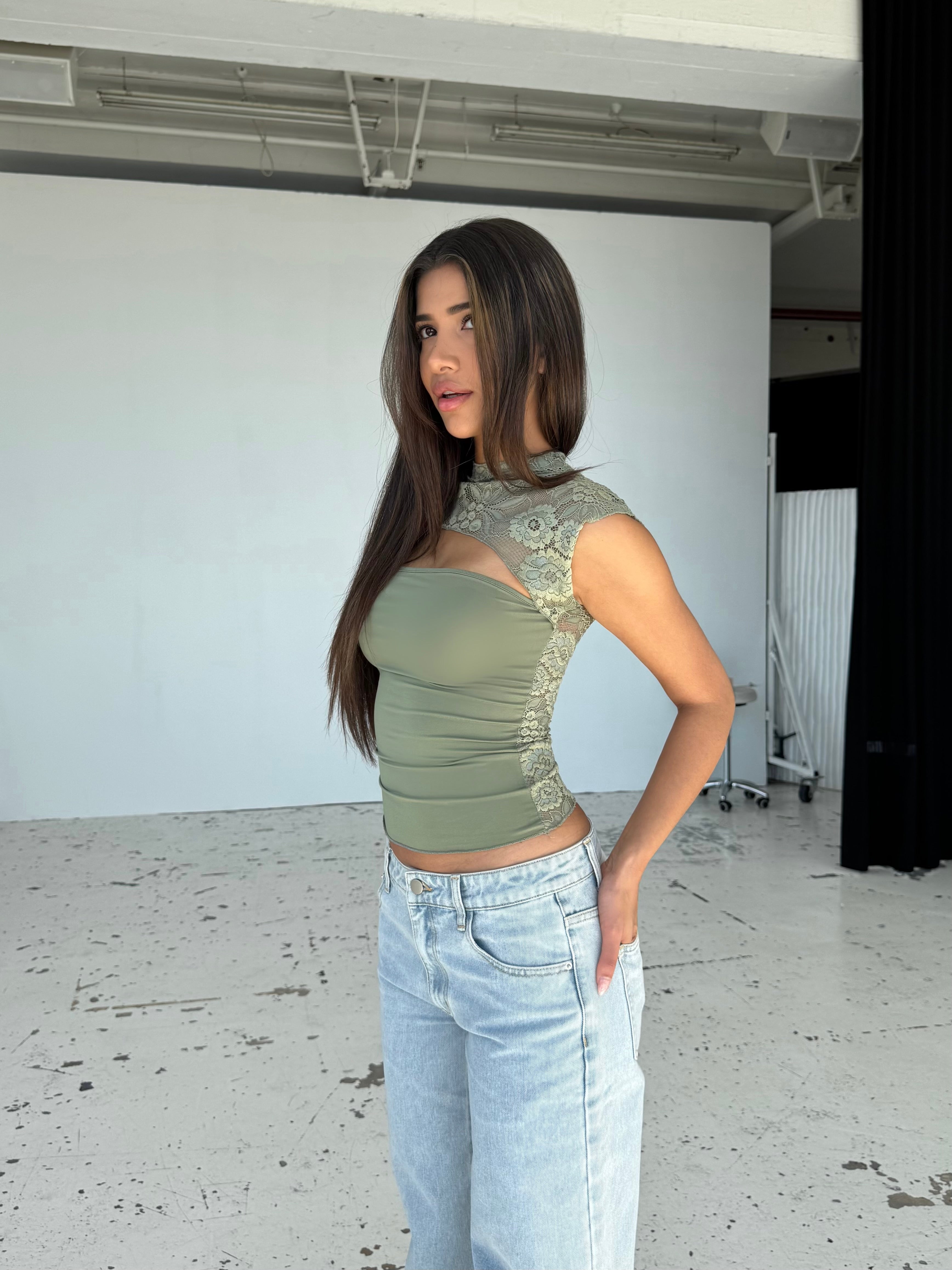Lara lace top - sage grøn