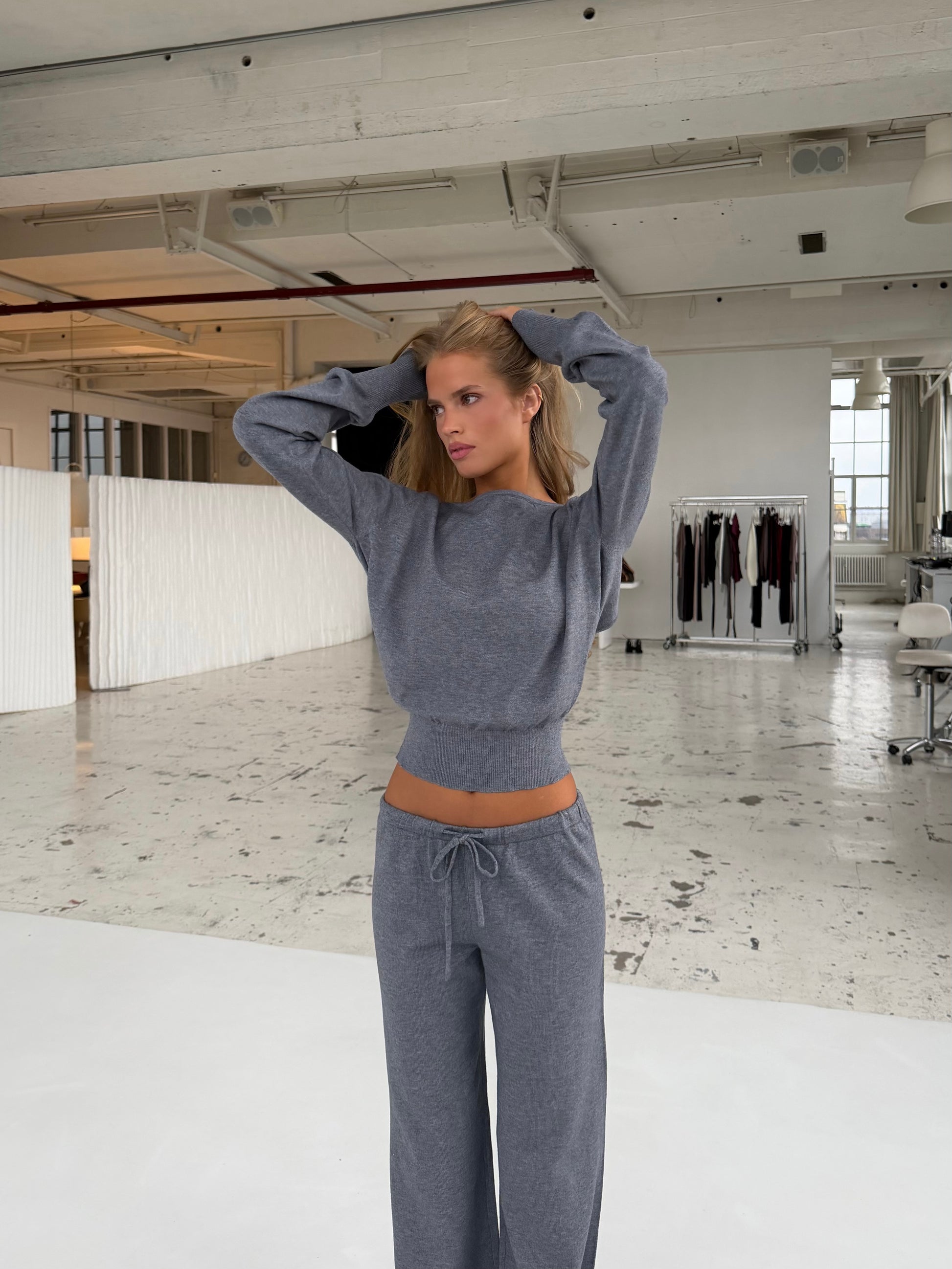 Open back knit top - meleret grå